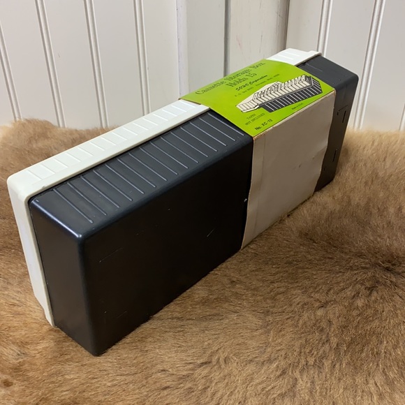 80’s Vtg Cassette Case - Picture 3 of 5